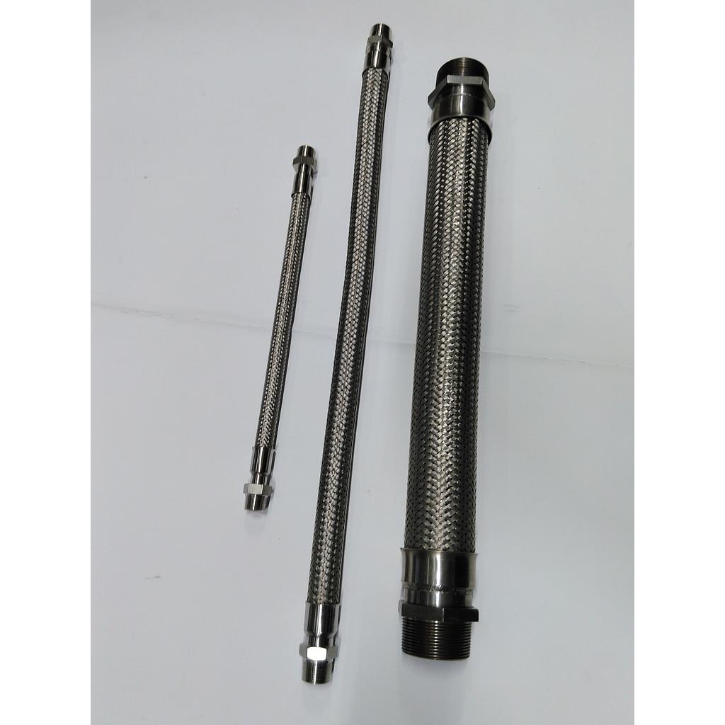 Tubo flessibile, treccia esterna inox aisi 304, soffietto interno inox aisi 316, attacchi alle estremità Maschio fisso ambo i lati da 3/4&#34; inox aisi 316 - Lunghezza 500 mm 