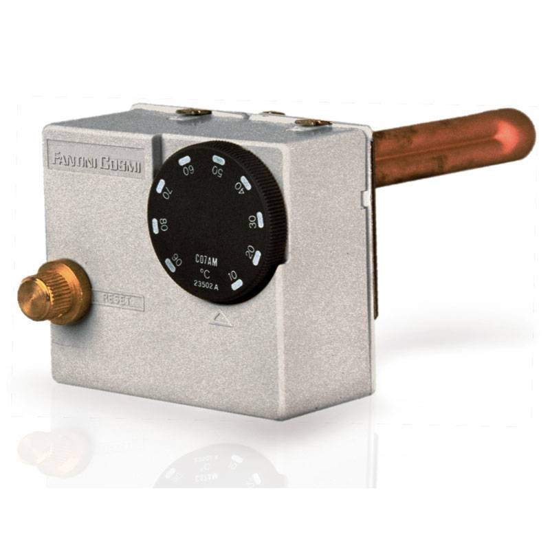 Bi-Termostato F&amp;C ad immersione a Dilatazione di Liquido - Mod. C07A3M - Scala di Regolazione 10°-90°C - Intervento di Riarmo Manuale a 100°C - Completo di Pozzetto in Rame con attacco da 1/2" Gas Maschio - 16x95 - Omologato Ispesl