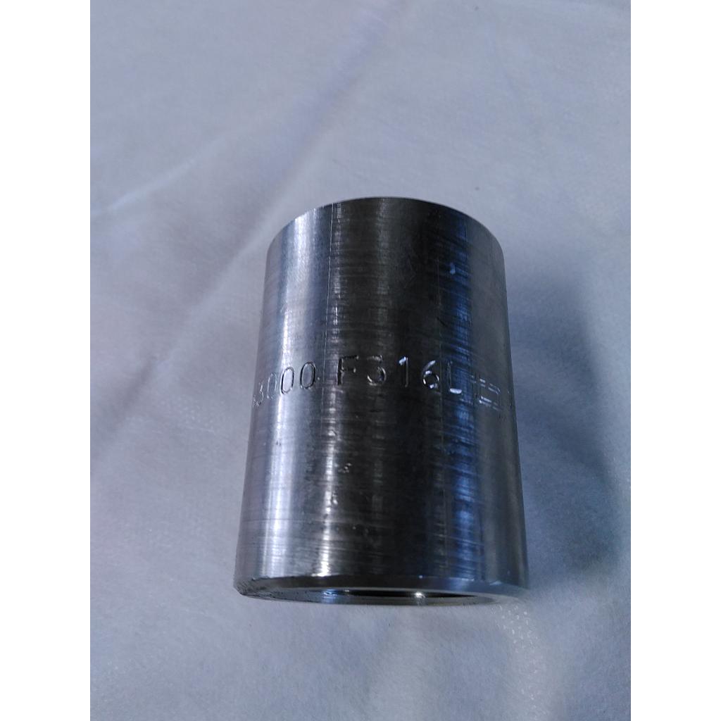 Manicotto inox aisi 316 - S3000 - 1&#34; - Filettato GAS ISO 7/1-RP