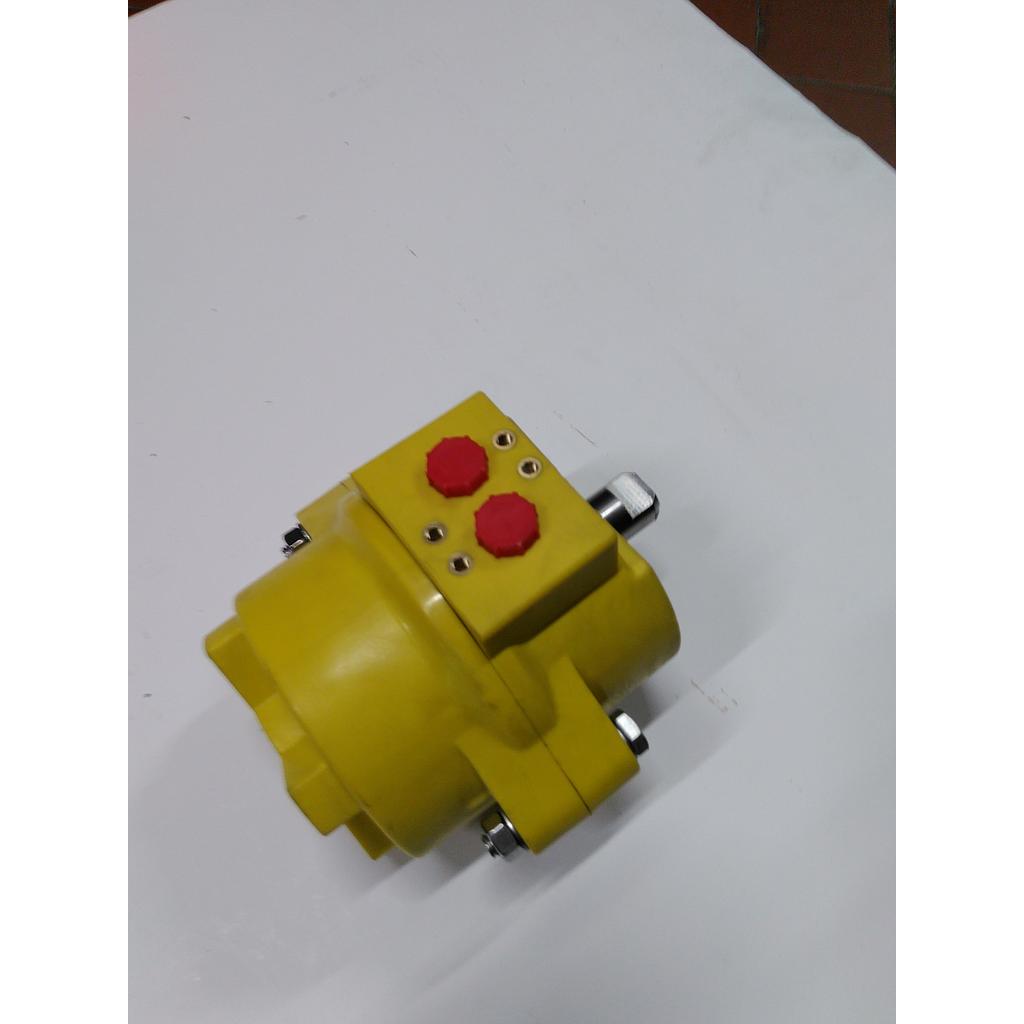 Attuatore pneumatico Baiby 1 - Doppio Effetto - Cava ottagonale - 16x16x20prof.  Quadro doppio50x50 - 70x70(1718)