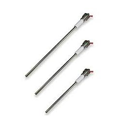 Sonda livello per liquidi conduttivi e recipienti in pressione  15 Bar - 150°C - Elettrodo inox316 Lungh.1500 mm x diam.7 mm - Attacco inox303 Gas Maschio 3/8" - Corpo isolante in Teflon uso alimentare - Collegamento elettrico tramite capocorda ad occhiello - (Senza Cappuccio di protezione) - Mod. TL30E-908832G